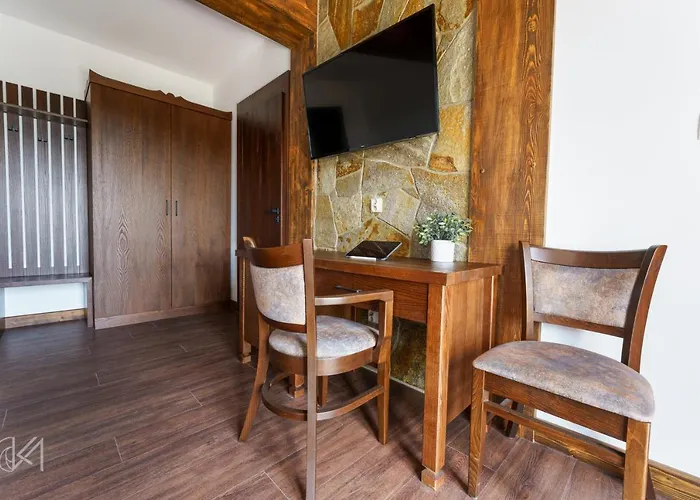 Janasiowka Oda ve Kahvaltı Kamesznica